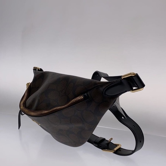 COACH Signature Hip Bag F48739 Waist Bag Authentic Women H:4.13” W:9.25” - Picture 9 of 9